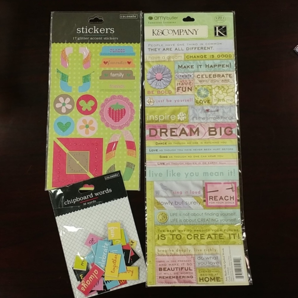 4/$15 🌻 NWT Girly Quote Stickers